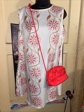 PINK FLORAL SHEATH DRESS Groovy Flower Power!!